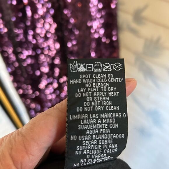 Nightway Purple Metallic Sequin V-Neck A-Line Gown Dress 6 - Picture 7 of 11